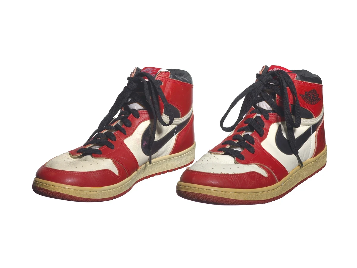 Tênis Air Jordan 1s cano alto estilo streetwear retrô